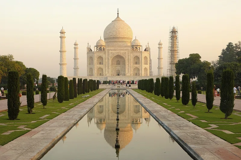 Tah Mahal - The Wonders of the World