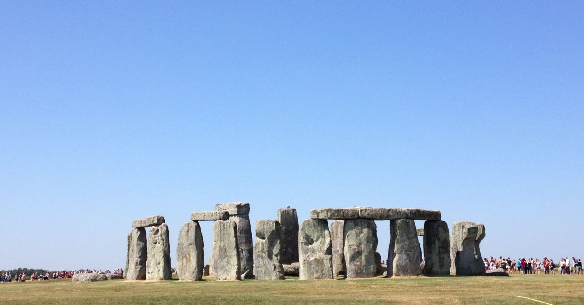 How to visit Stonehenge from Bristol